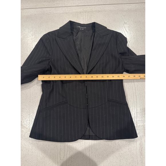 Theory Black Pinstripe Blazer Basiccore Professional Corporate Girly Girlboss Q - Picture 4 of 7